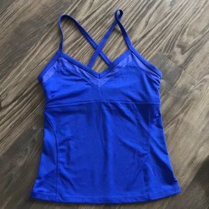 ALO YOGA Top with built in bra!